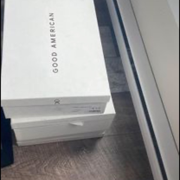 Good American suede boots - BRAND NEW - Picture 3 of 3